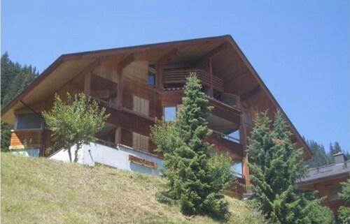 Panorama 2 Bett Wohnung by Interhome