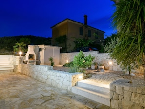 Terrace/patio - Finca mit Blick auf das Wasser by Interhome (Mastrinka)