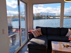 Living area - A 17 mit eigenem exklusivem Zugang zum Binnensee by Interhome (Burhave)
