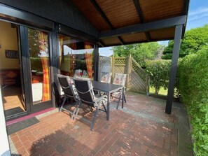Outdoor dining - Vacation home L 2 by Interhome (Burhave)