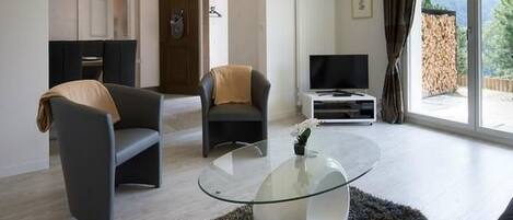 Fernseher, DVD-Player