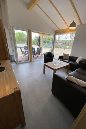 TV - Vacation home N2 by Interhome (Burhave)