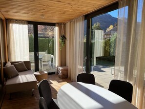 TV, fireplace, DVD player - Chasa Ernst by Interhome (Zernez)