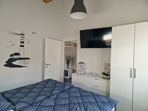 2 bedrooms, Internet