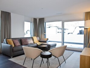 TV - Apartment Anemone by Interhome (Interlaken)