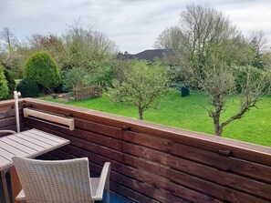 Property grounds - Mastkorb mit Grill und Garten by Interhome (Burhave)