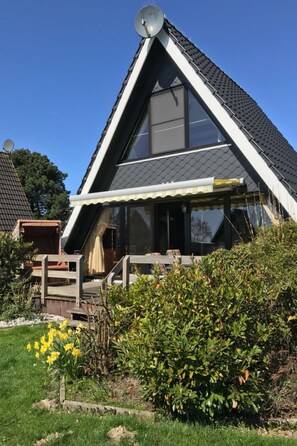 Exterior - in Fedderwardersiel mit Terrasse by Interhome (Burhave)