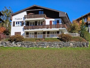Esterni