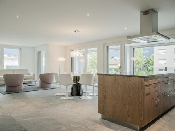 Interior - Apartment JungfrauCenter Brienzersee by Interhome (Interlaken)
