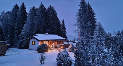 Chalet Brambrüesch by Interhome
