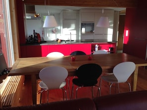 Fridge, oven, dishwasher, cookware/dishes/utensils - casa cotschna by Interhome (Flims)