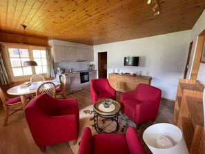 TV - Apartment Plexat by Interhome (Fiesch)