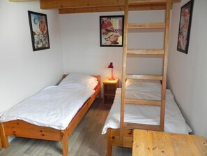 Room - K5 Haus in Eckwarderhörne mit Terrasse und Garte by Interhome (Burhave)