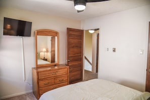 Property - Reading Retreat of Red River (Red River)