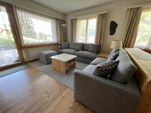 TV - Sur Via by Interhome (Silvaplana-Surlej)