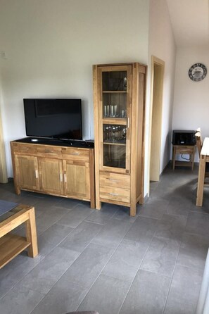 Interior - N6 Ferienhaus mit Garten in Eckwarderhörne by Interhome (Burhave)