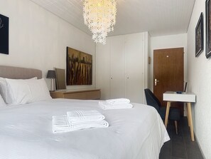 Internet - Morgins 6P, Ski-in Ski-out, Parkplatz, zentral, WiFI by Interhome (Morgins)