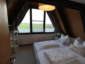Room - Deichkieker by Interhome (Burhave)
