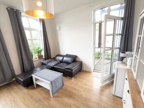 Living area - 3313155 by Interhome (Burhave)
