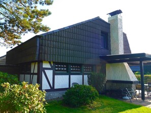 Exterior - Fachwerkhaus Hüttenzauber by Interhome (Burhave)
