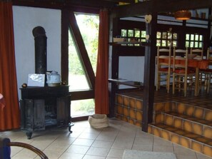 Dining - Fachwerkhaus Hüttenzauber by Interhome (Burhave)
