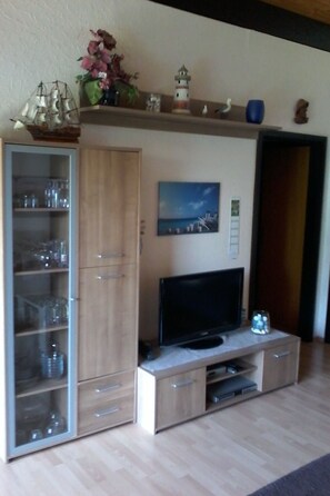 Interior - 1248266 by Interhome (Burhave)