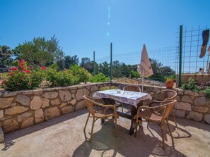 Outdoor dining - Wohnung Franko in Veli Losinj by Interhome (Lošinj / Veli Lošinj)