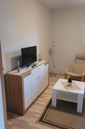 Living area - in der Nähe  vom Deich und Strand by Interhome (Burhave)