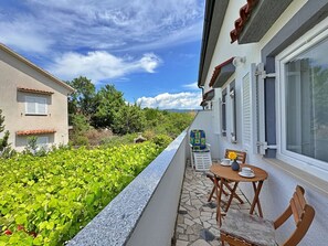 Outdoor dining - Apartment Nikolic by Interhome (Polje)