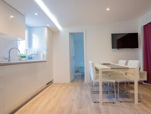 Dining - Adriatic Mobile Homes 2 by Interhome (Sv. Filip i Jakov)