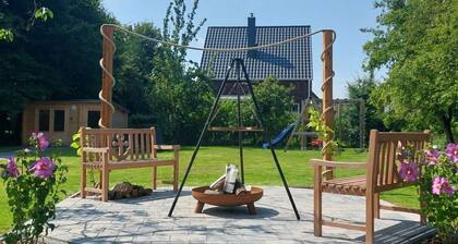 Kajüte in Fedderwardersiel by Interhome