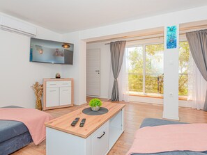 Internet - Ferienvilla 'Villa Betelgeuse by Interhome (Omiš)