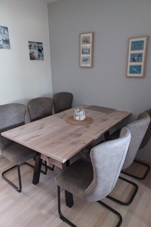 Dining - Möwe 16 by Interhome (Burhave)