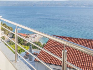 Property grounds - Appartement "Zorka" mit Blick auf das Wasser by Interhome (Omiš)