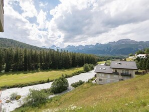 Exterior - Chesa Engiadina by Interhome (Pontresina)