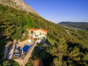 Exterior - Privatwohnung mit Jacuzzi und Schwimmbad by Interhome (Split/Žrnovnica)