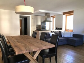 Dining - Chesa Madragena by Interhome (Pontresina)