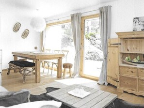 Dining - Chesa La Tegia by Interhome (Pontresina)