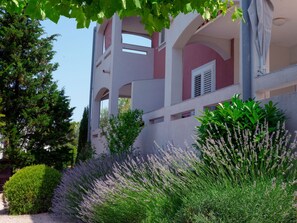 Property grounds - "Buka Calm II" by Interhome (Krk/Punat)