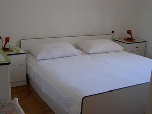 Internet - Wohnung mit zwei Schlafzimmern, direkt am Meer by Interhome (Dugi Otok/Brbinj)