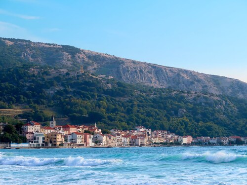 Schöne Wohnung in Baška mit Eigener Terrasse by Interhome