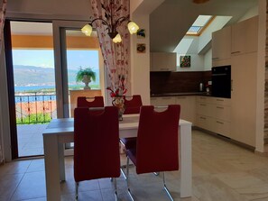 Dining - Apartment Branka by Interhome (Polje)