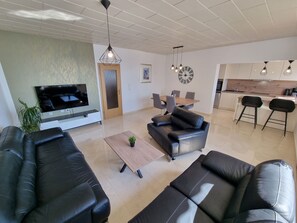 Living area - Wohnung für 4 Personen, 70m vom Strand entfernt by Interhome (Crikvenica/Dramalj)