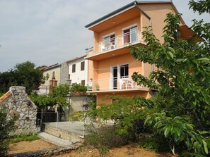 Exterior - Wohnung in Dramalj, mit Balkon und Meerblick by Interhome (Crikvenica/Dramalj)