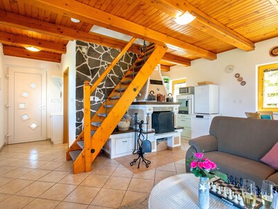 "Schmetterlingsplatz" by Interhome