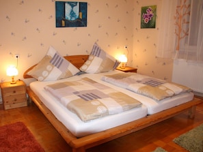 2 bedrooms