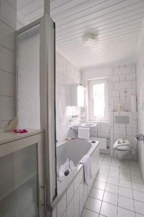 Towels - Gästehaus Edith by Interhome (Trittenheim)