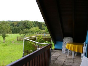 Terrace/patio - Komfortable Ferienwohnung in Waldnähe by Interhome (Eitorf)