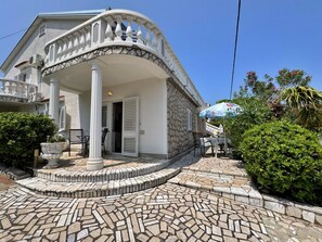 Exterior - Apartment Zlatica by Interhome (Krk/Šilo)