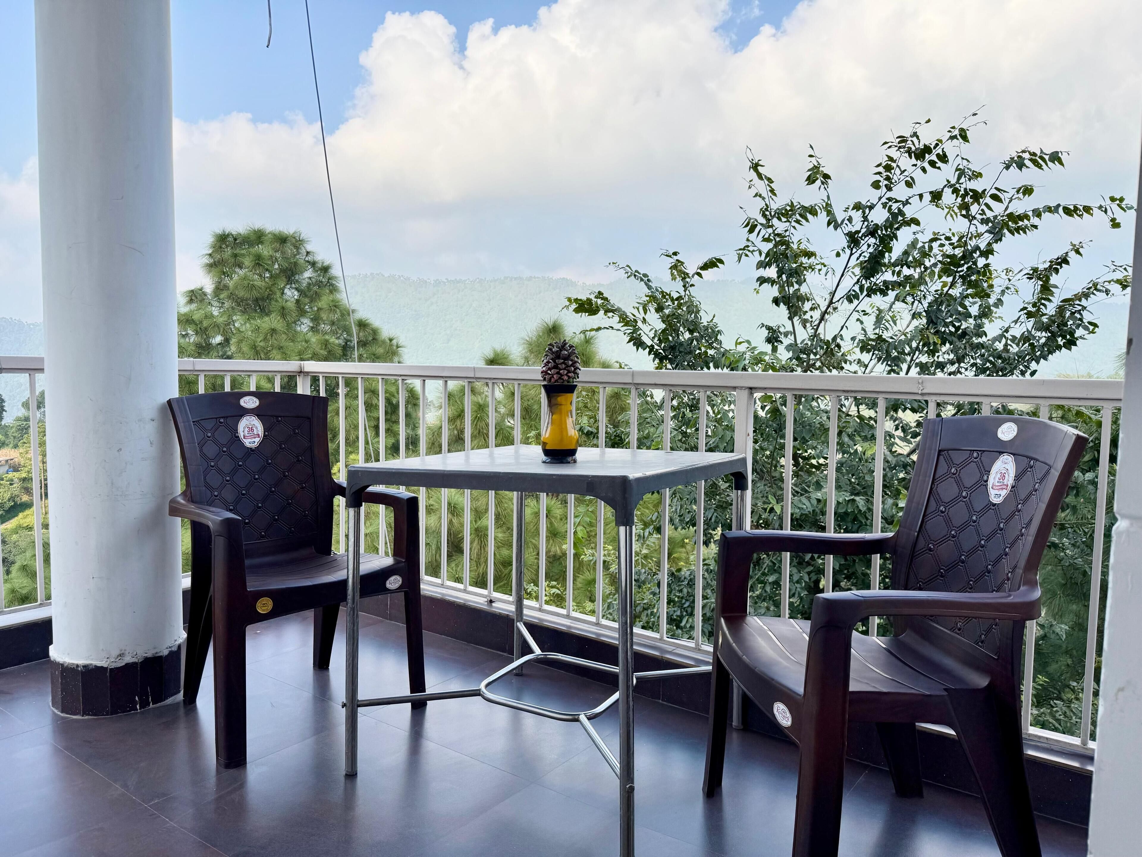 Classic-dobbeltværelse - balkon - bjergudsigt | Terrasse/gårdhave